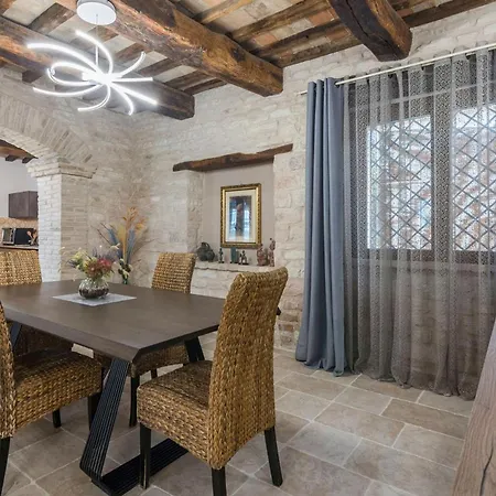 Azzurra Вилла Пезаро