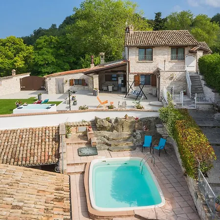 Azzurra Вилла *